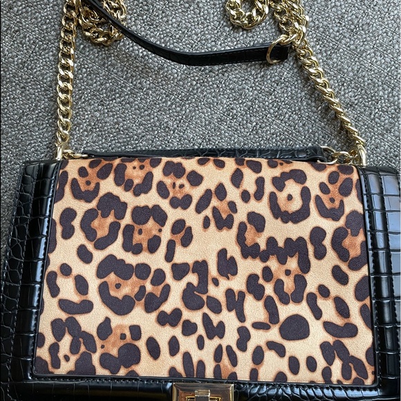 COPY - COPY - INC international  concepts  Leopard crossbody bag nwot - Picture 2 of 8